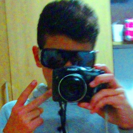 16, instagram: aramisdocarmo