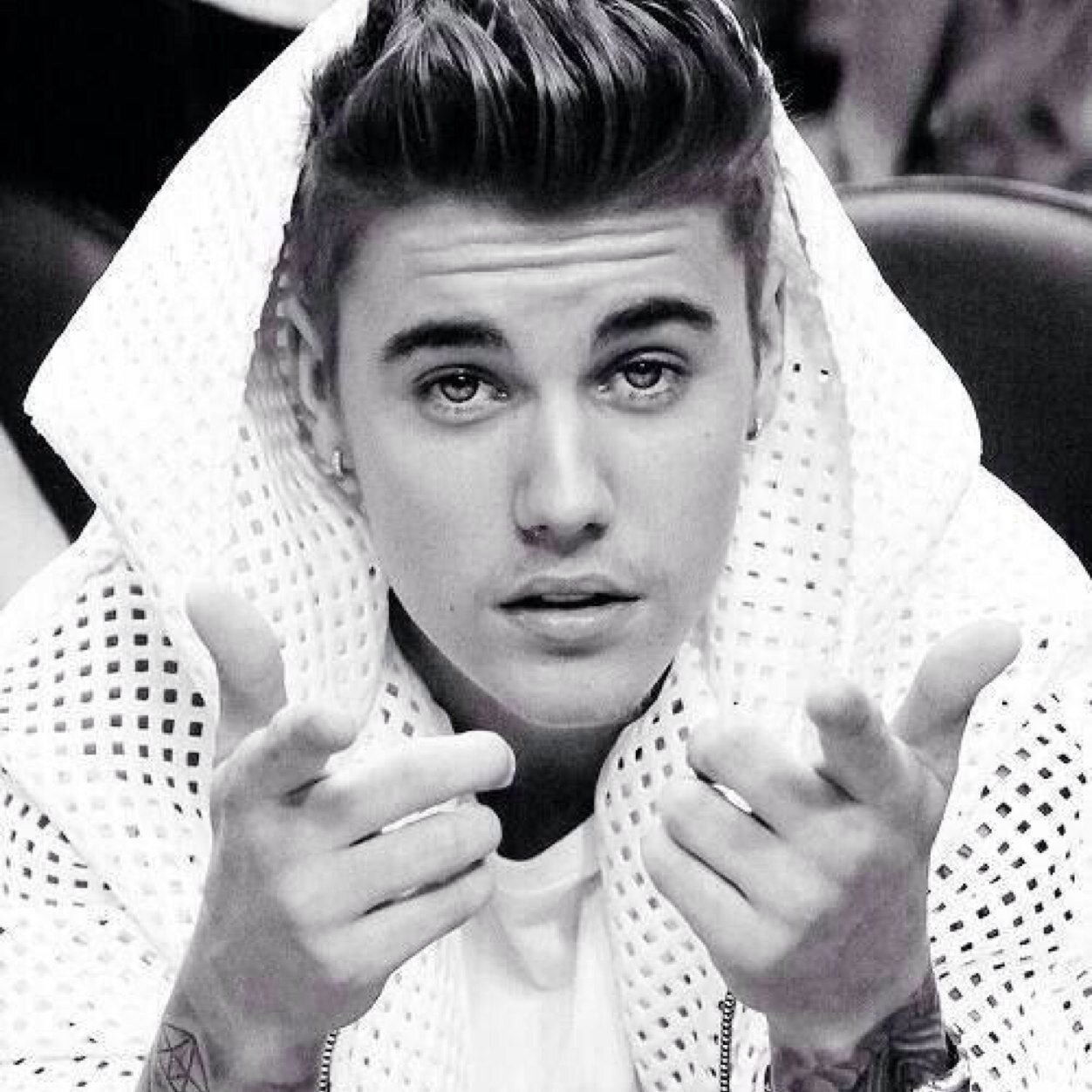 iraismerca's profile picture. don't let nobody tell you that you can follow your dreams until you make them come true.
            BE A BELIEVER WITH JUSTIN BIEBER