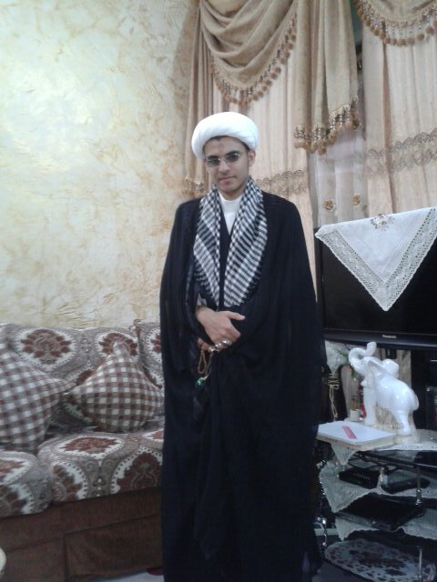 (طالب علم)و (خطيب حسيني)