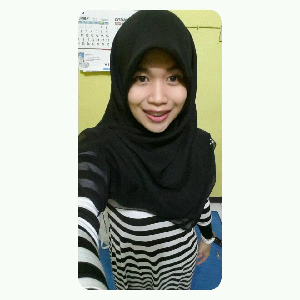 I love my life.. Love my Dad,Mom,brother,sister,all my family.... sayang galih,septi, wisnu,meika,downi,ilyas,Rahma, Aldian, Ruri, Deva dan semuanya