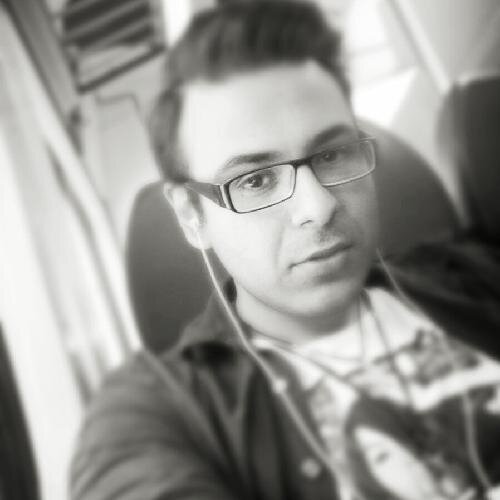 کاش منم الاف بودم شونصدهزار تا توئیت و کلی فالور داشتم . کاشکی منم خفن بودم .