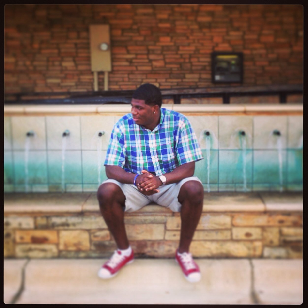Working Hard at everything i do.. trying to become a complete Man..