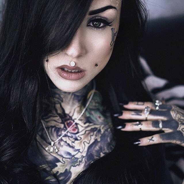 Fake/RolePlay of Monami.                	                     Inlove with a butthead.