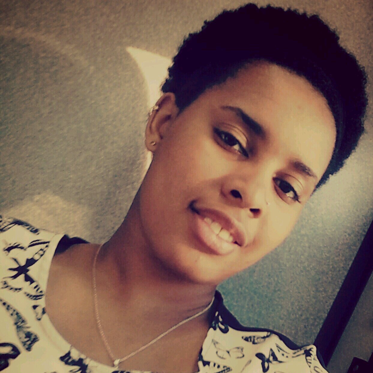 new twitter @EsEshia