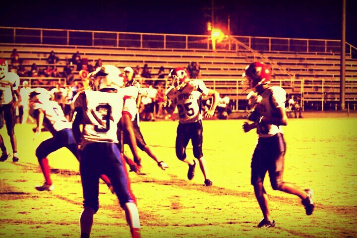 Ima Youggin With Dreams..And Refuse Tew Let Any Bish Crush Them..