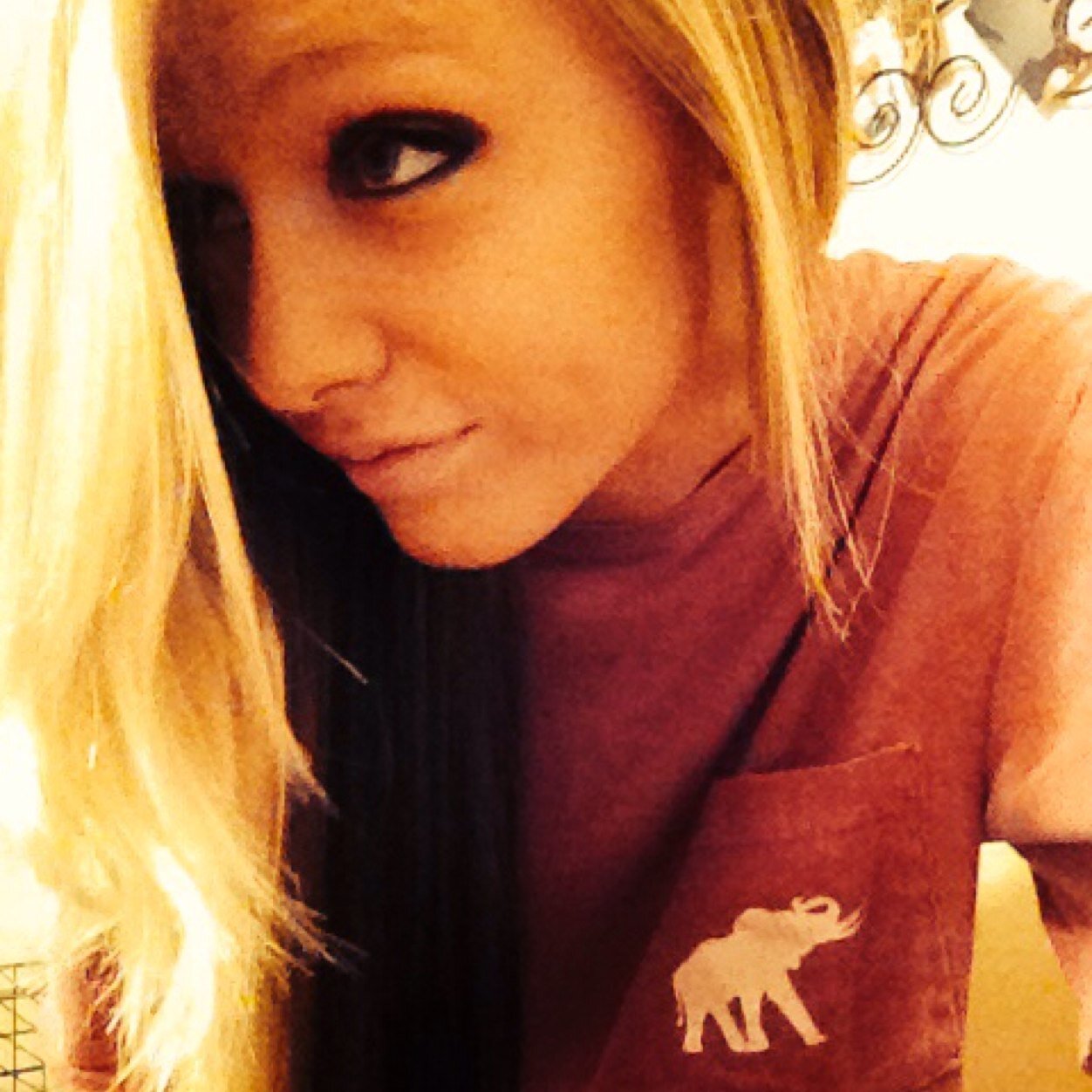 Hi , my name is Heather and if ya aint about tha bullshit then ....... FOLLOW