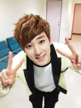 15 years old   #Kpopper  #Kissme