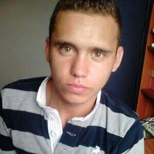 AndresR2996's profile picture. 