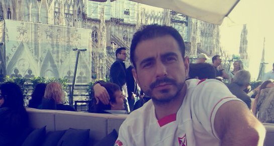 Observando, aprendiendo, acompañando, creciendo, disfrutando, ...    
Si no me sale, lo vuelvo a intentar.