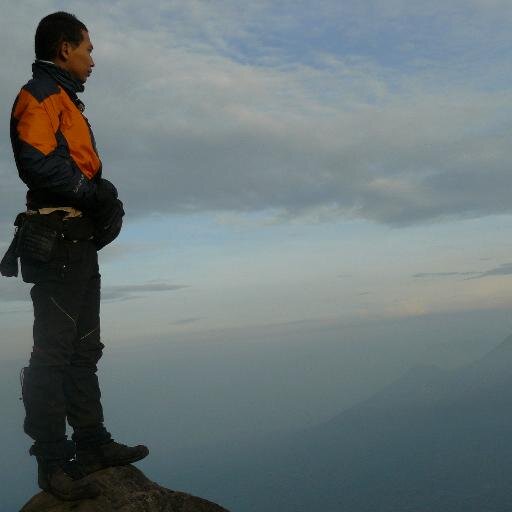 almatubari's profile picture. adalah yg berhembus dipelataran lembah dan lereng2. Bebas namun terarah
