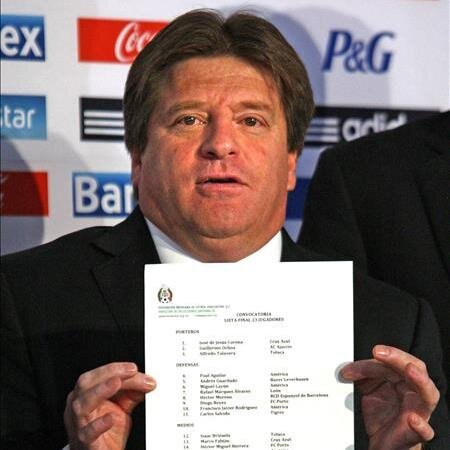 Seguimos a los 23 convocados a Brasil 2014 por Miguel Herrera, no es una parodia es una cuenta de información.