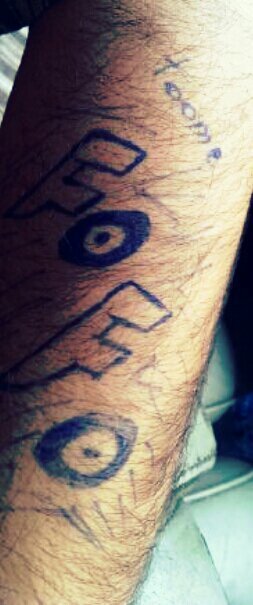 . مَ بعَد : روُحكِ ﻣدِينہ ,
ۇلا بعَد قلبّك مكان azooz♡ ♡
