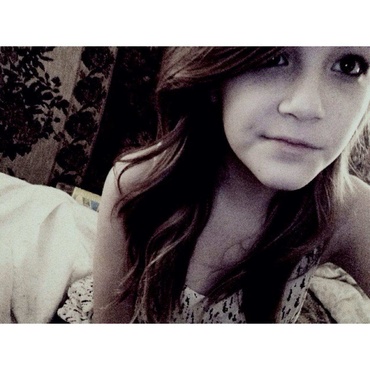 thequeenloser's profile picture. hey, I'm Lacy Dawn and I am both happy and sad at the same time, and I'm still trying to figure out how that could be.