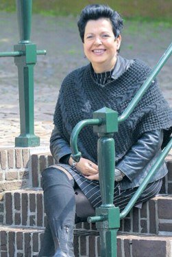 Wilmahuijskes's profile picture. Onderneemster|Founder Social DNA Intermediair| Brede Glimlach