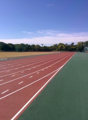 TNCT_TandF's profile picture. 東京高専陸上競技部のアカウントです‼︎ 活動日：月火木金 初心者・経験者 大歓迎!! 趣味でやってる人からインターハイ,インカレを目指す人まで幅広く活動中！※中の人は複数人