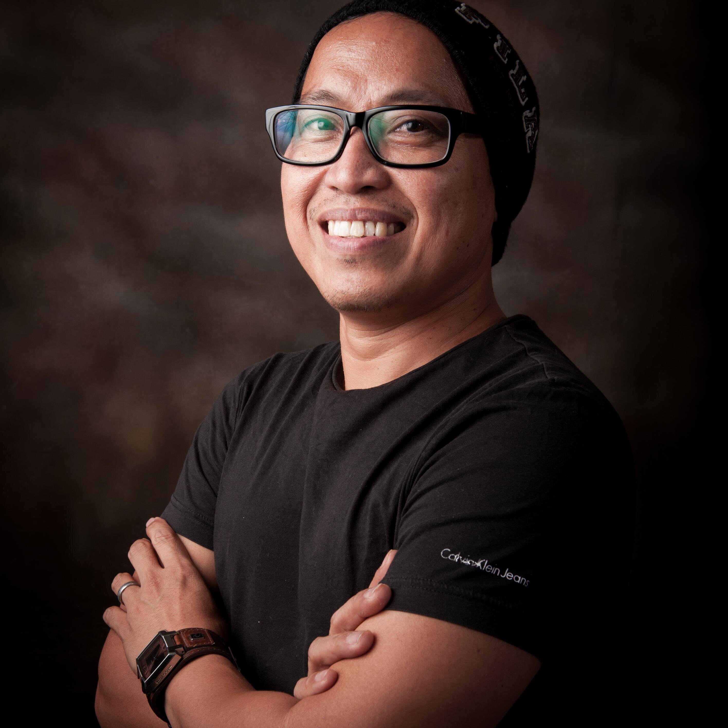 Lifestyle photographer, Business man, learning about life. here to help. ask me about photography business.