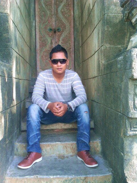 @lia_trivi | @berbaginasiMLG | Arema Indonesia | Manchester United