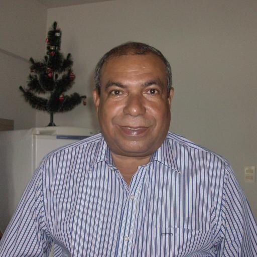 Profissional de gestão de negócios. Muitos anos de experiência como gerente e administrador de empresas. Simpatia atual com o mercado de  marketing multinível