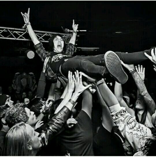 Music Makes My World Go Round ♪