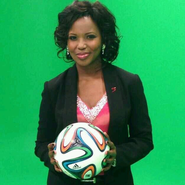 Carol Tshabalala Fans. The 1st Lady of Sports in AFRICA. @SupersportTV's anchor. The only Female Boxing ring announcer in SA. FB (28/10/2013) ♥