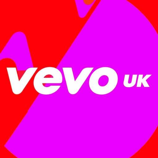 HollywoodTVBack's profile picture. Subscribe For more ► https://t.co/dFeD1YRMi9
One Direction,Miley Cyrus,Lady Gaga,Britney Spears,Katy Perry,Taylor Sw