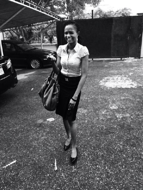 Modupehrt's profile picture. #Team save d world#