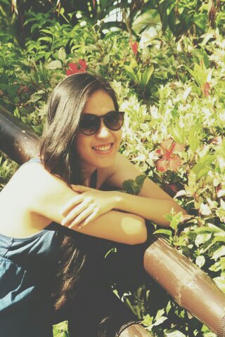 yeezumzums's profile picture. asdfghjkl