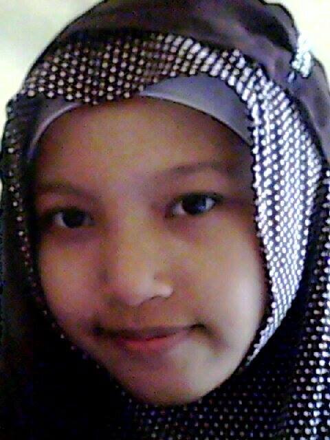 Hi, my name is Sri mulyani. You can call me yani. I'm 17 years old..