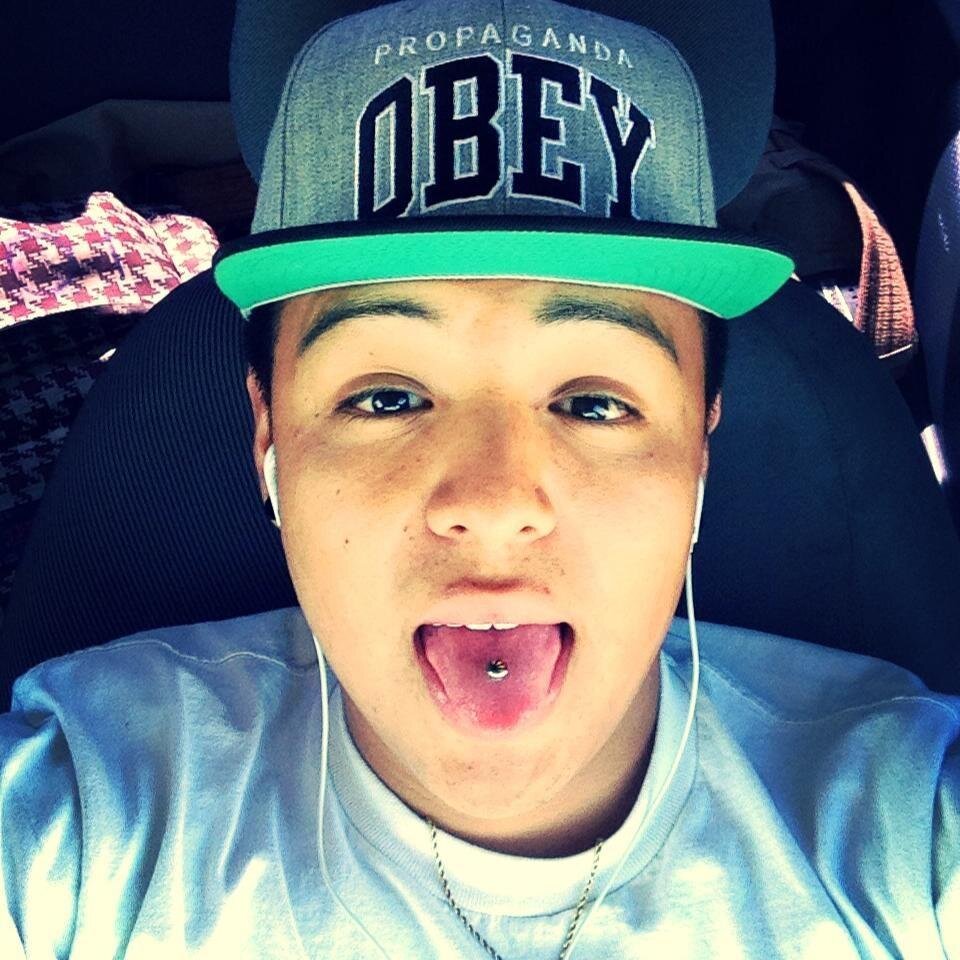 Cuenta oficial de Ochy, cantante y compositor venezolano afincado en Almeria | BOOKING: SUPERSTAR.