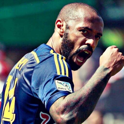 Twitter account of the best website dedicated to the Legend Thierry Henry, more than 10.000 pics and more than 1.000 videos. #TeamHenry