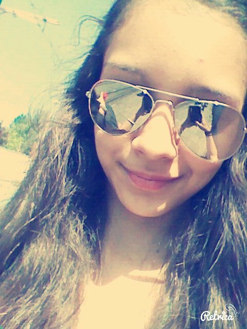 Hi ;) I'm Nona & i love food♡ Singing and dancing are my passion♔ #Music is all i need! Foloww♥ xXx