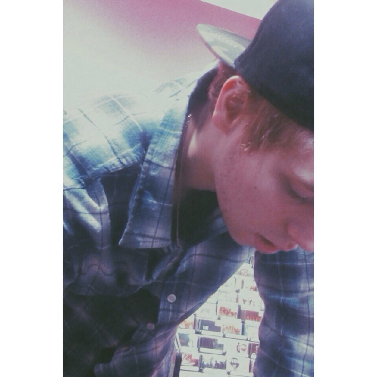 Luke Hemmings once called me cute and thats all that matters✌️