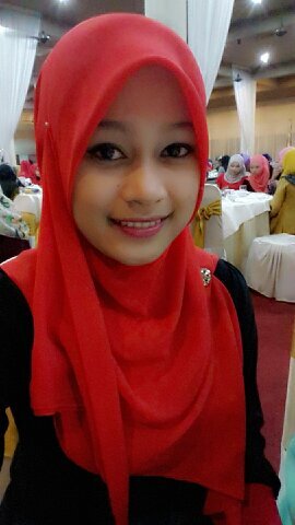 LiezaUmaira's profile picture. Follow me i'll follow you back ;)