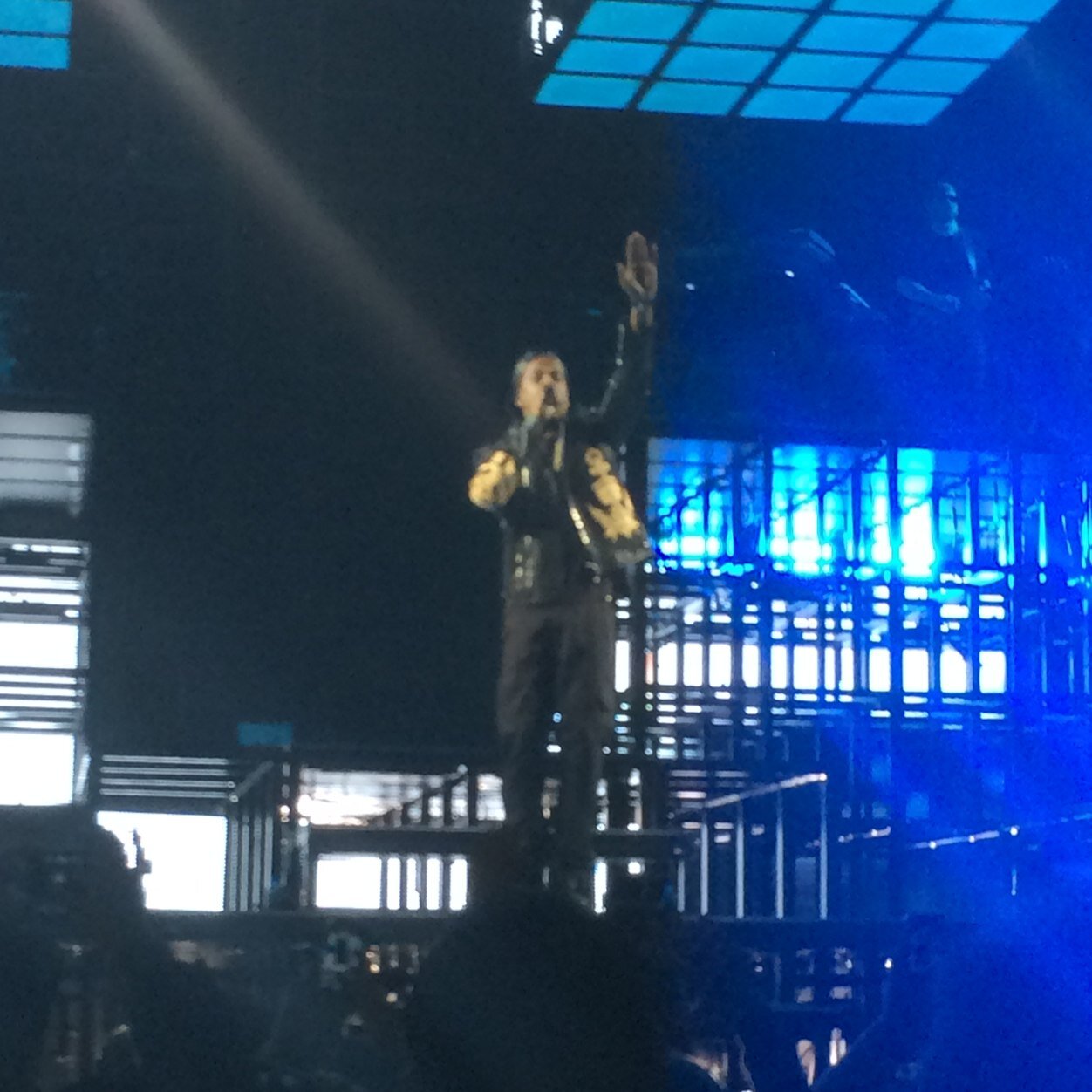 tom_hova's profile picture. here for nike store restocks only