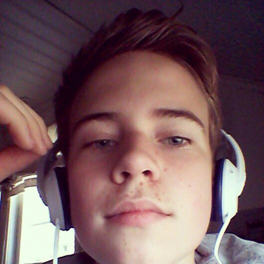 YoLo_OlZzI's profile picture. Hockey boy, La kings and Boston bruins♥ Tomas Jurco and Tomas Hertl fan