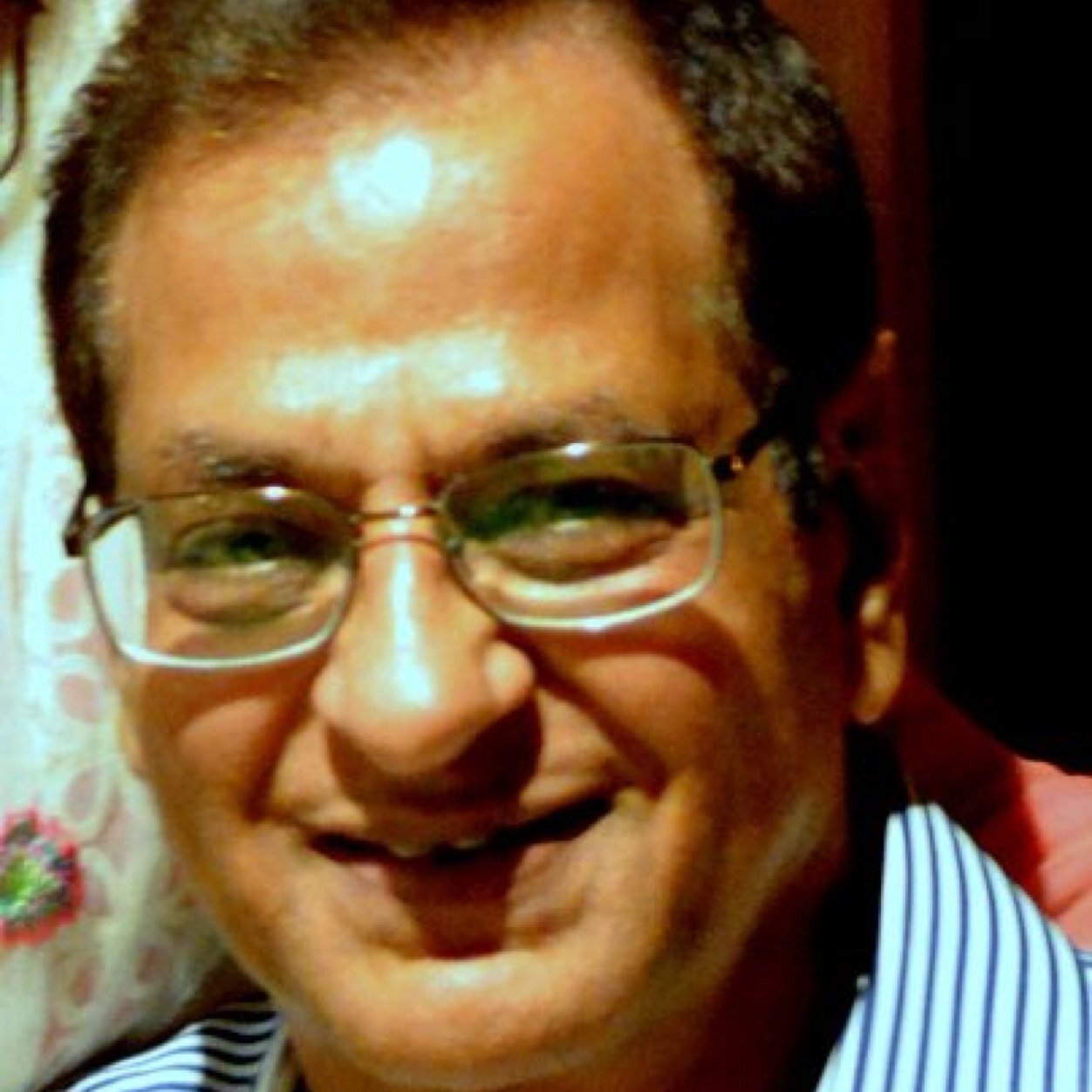 Did school and college in Kolkata. Immediately joined Family business and came to Dubai in 1984
to manage Amul and Tea business which is going greeat till now.