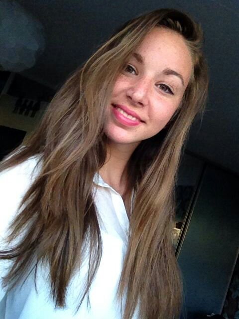 IG: anouklouisee