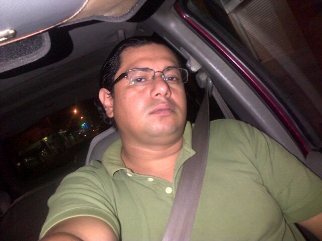 enrique2santos6's profile picture. 