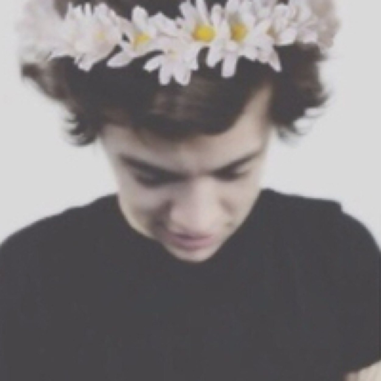 ~H-hi Harry i'm very shy P-please dont H-hurt.I'm a sex slave with no owner(Rp,Fl)
