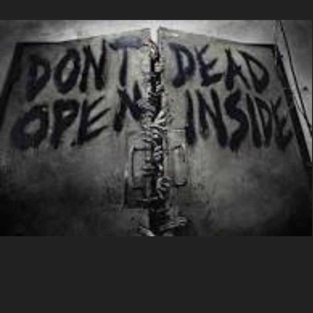 i love ahs and twd on wednesdays we are all freaks and sundays are dead to me twaimz is my inspiration