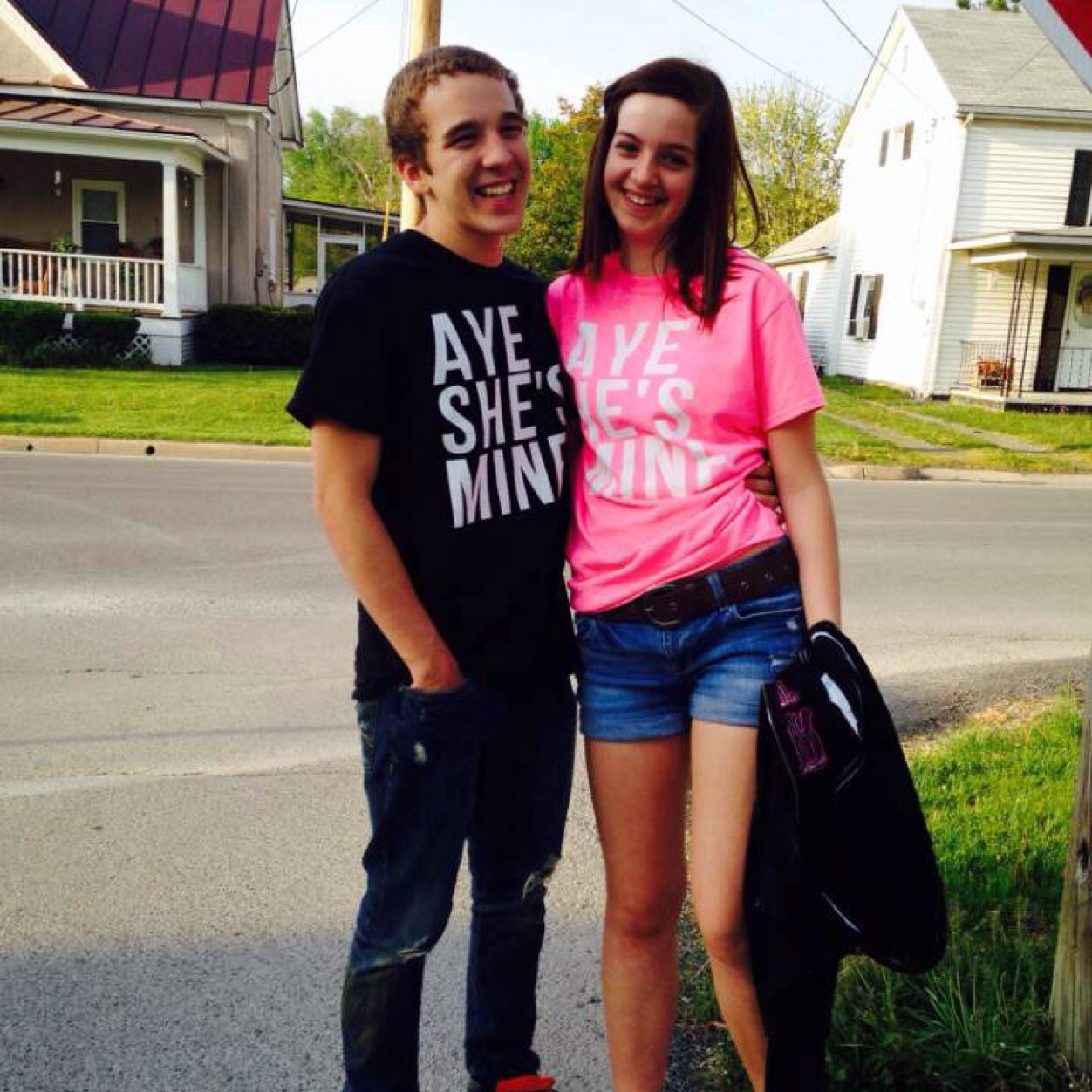 DcGzBryden's profile picture. Follow me I follow back unfollow and I unfollow back