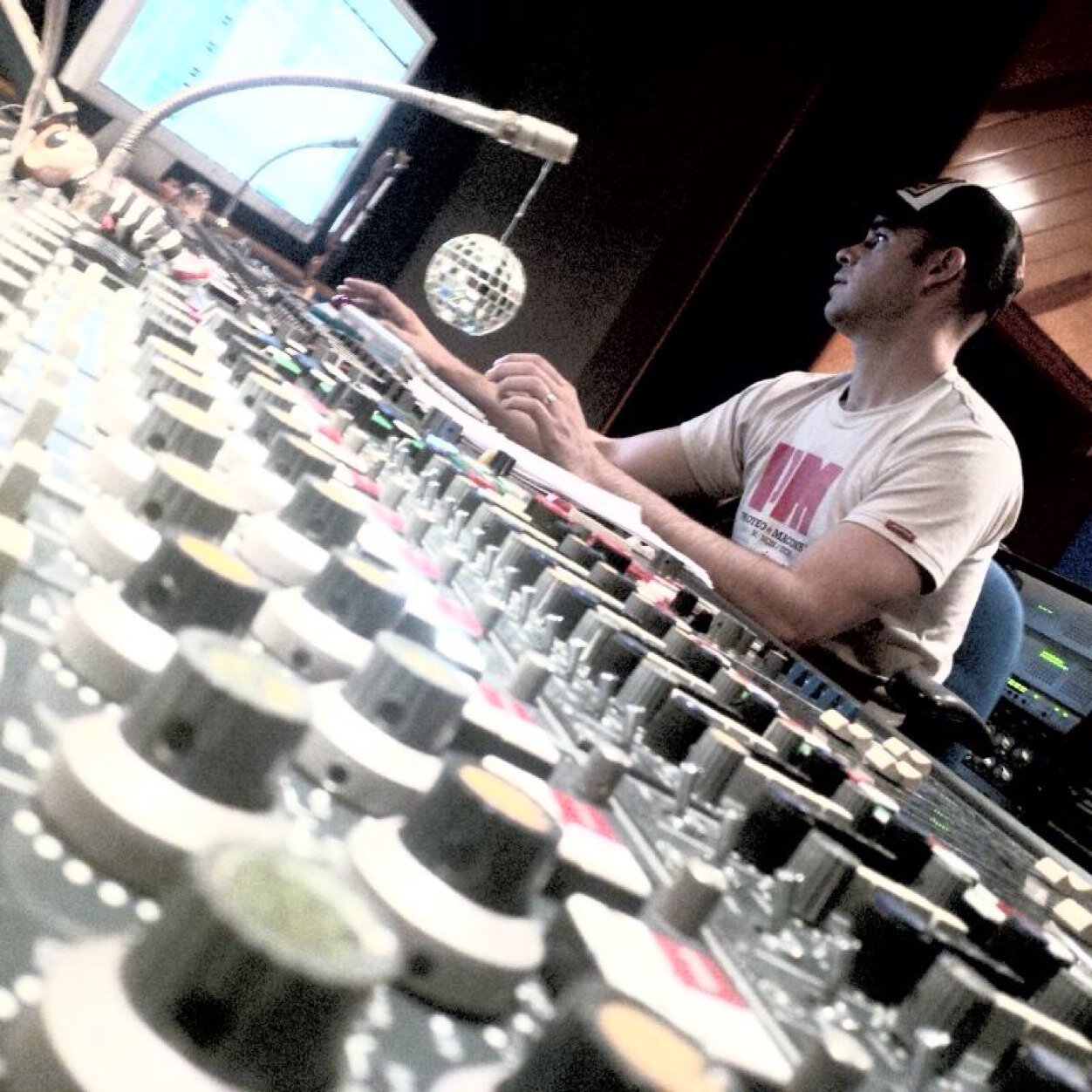 username_gil's profile picture. Mixer / Producer / Sony Music Publishing