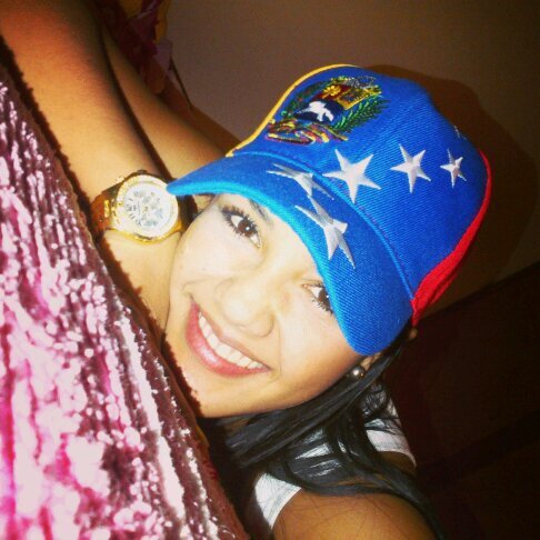 CarlotaGonzalz's profile picture. Mi Vida... Mi Mundo! Instagram: CarlotaGuedez