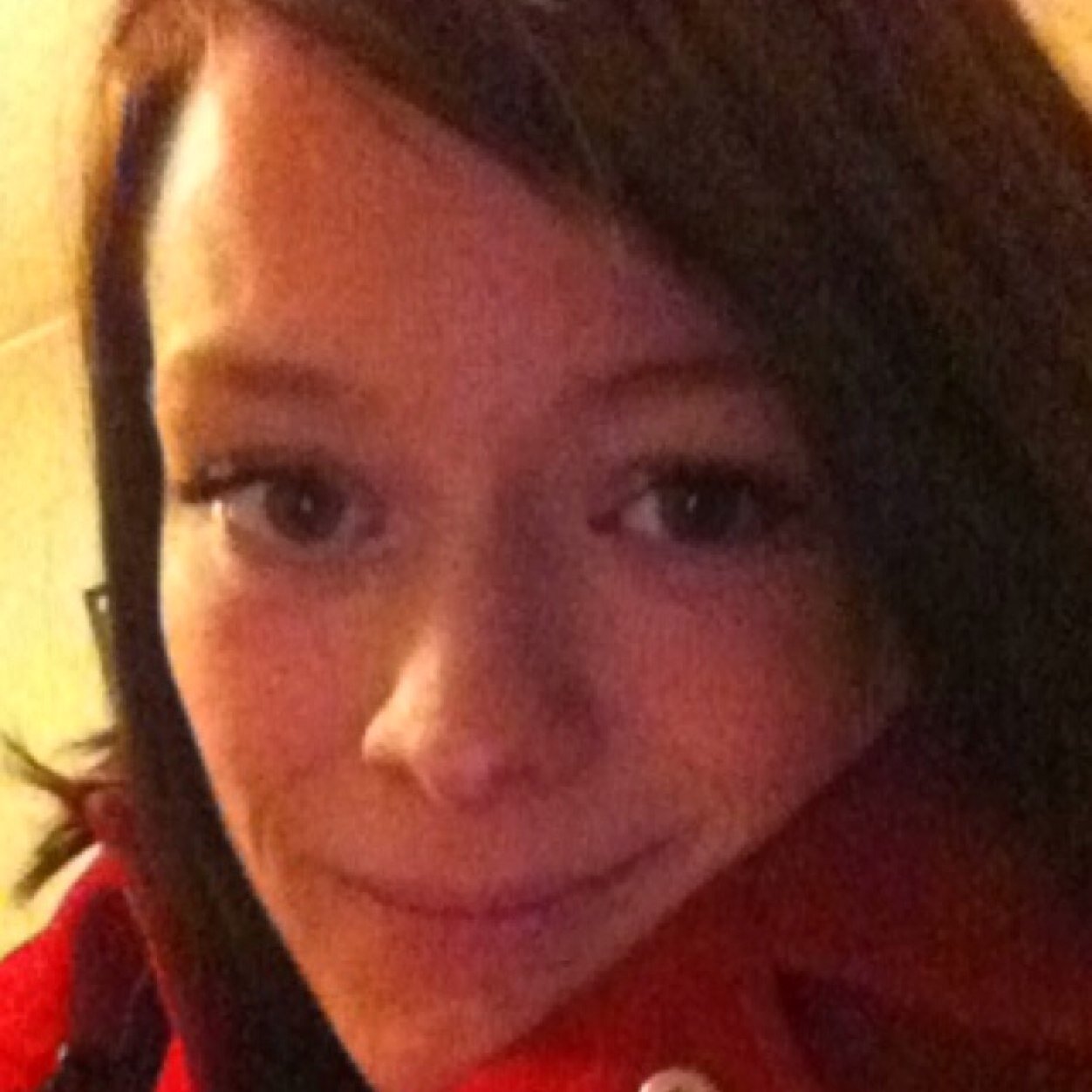 Hey my name is Steph follow me and i will follow you back