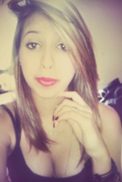 Me amem Menos ---http://t.co/GyNYEG3baP
