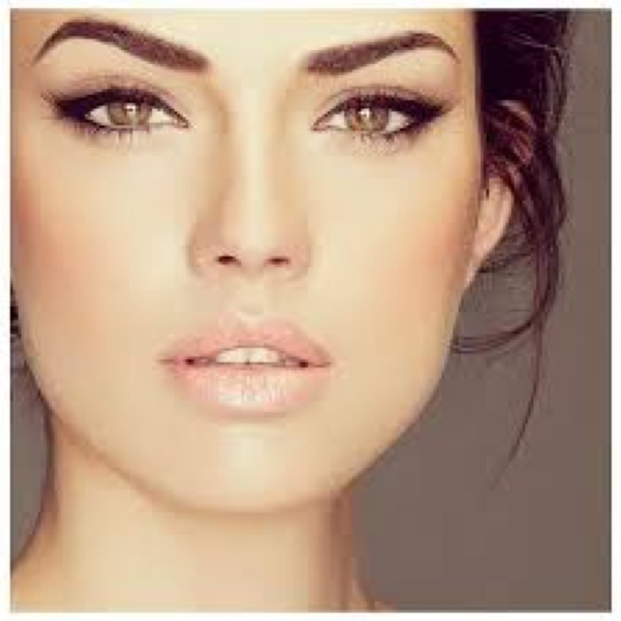 beautylingual's profile picture. #Beautylingual speaks the language of beauty in everyone.