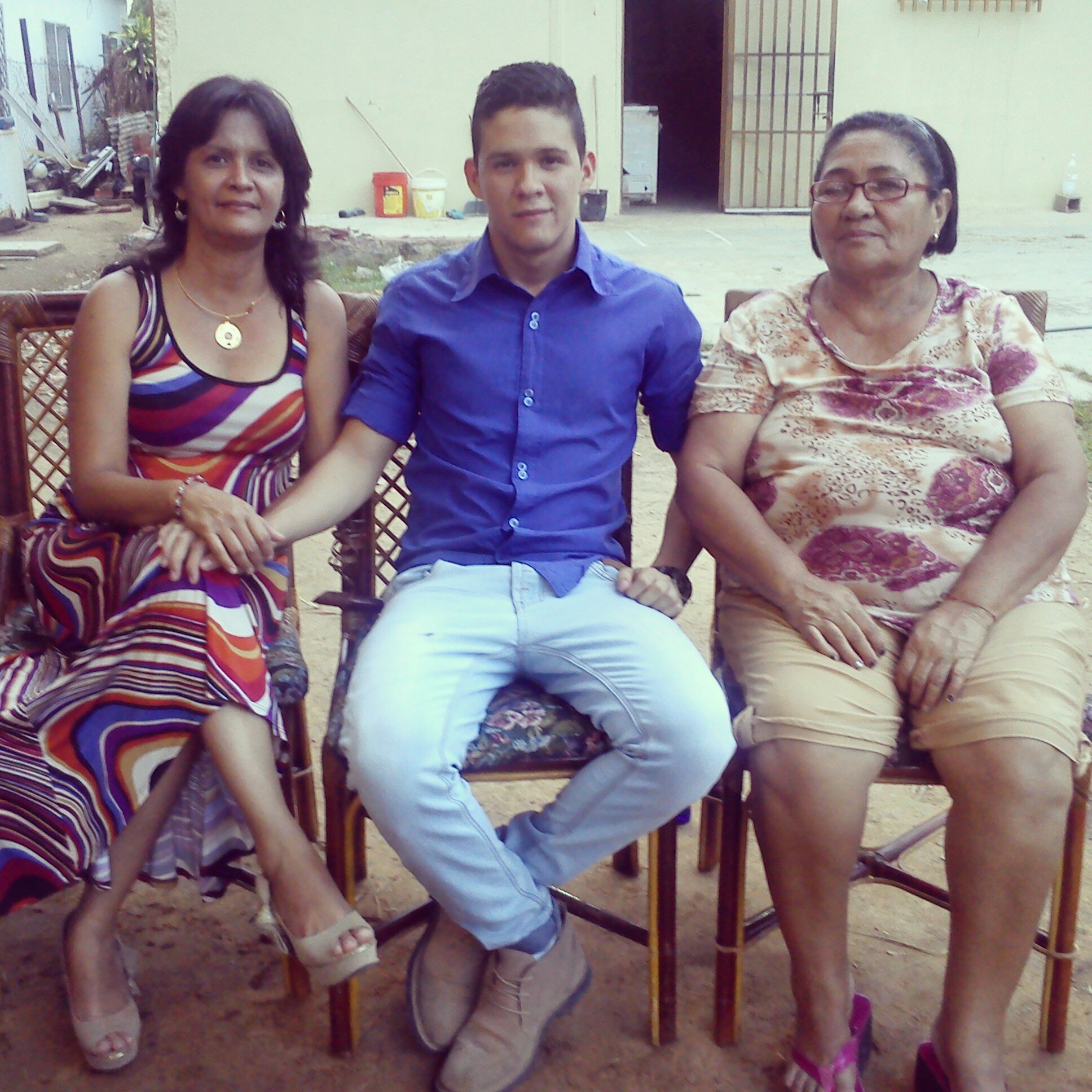 -19 años. Sígueme, pero no te diré hacia donde voy.