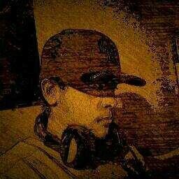 YouTube Reviewer. 23 Years Old. Tech enthusiast. Yankee Fan. Knicks Fan. WWE Fan Since 1997. Talk both Spanish and English Fluently. Founder of TechReviews718.