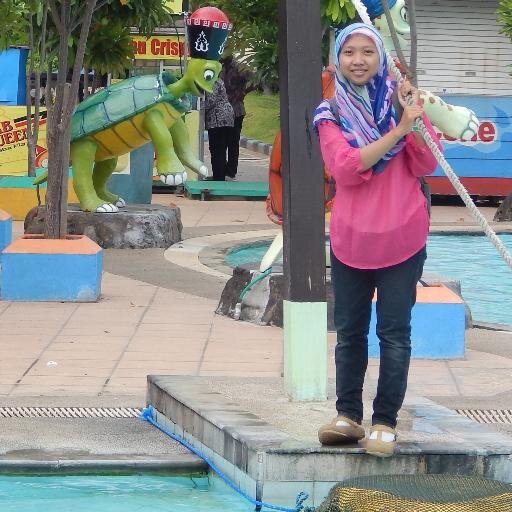 D3 Elektronika dan Instrumentasi 2012
UGM