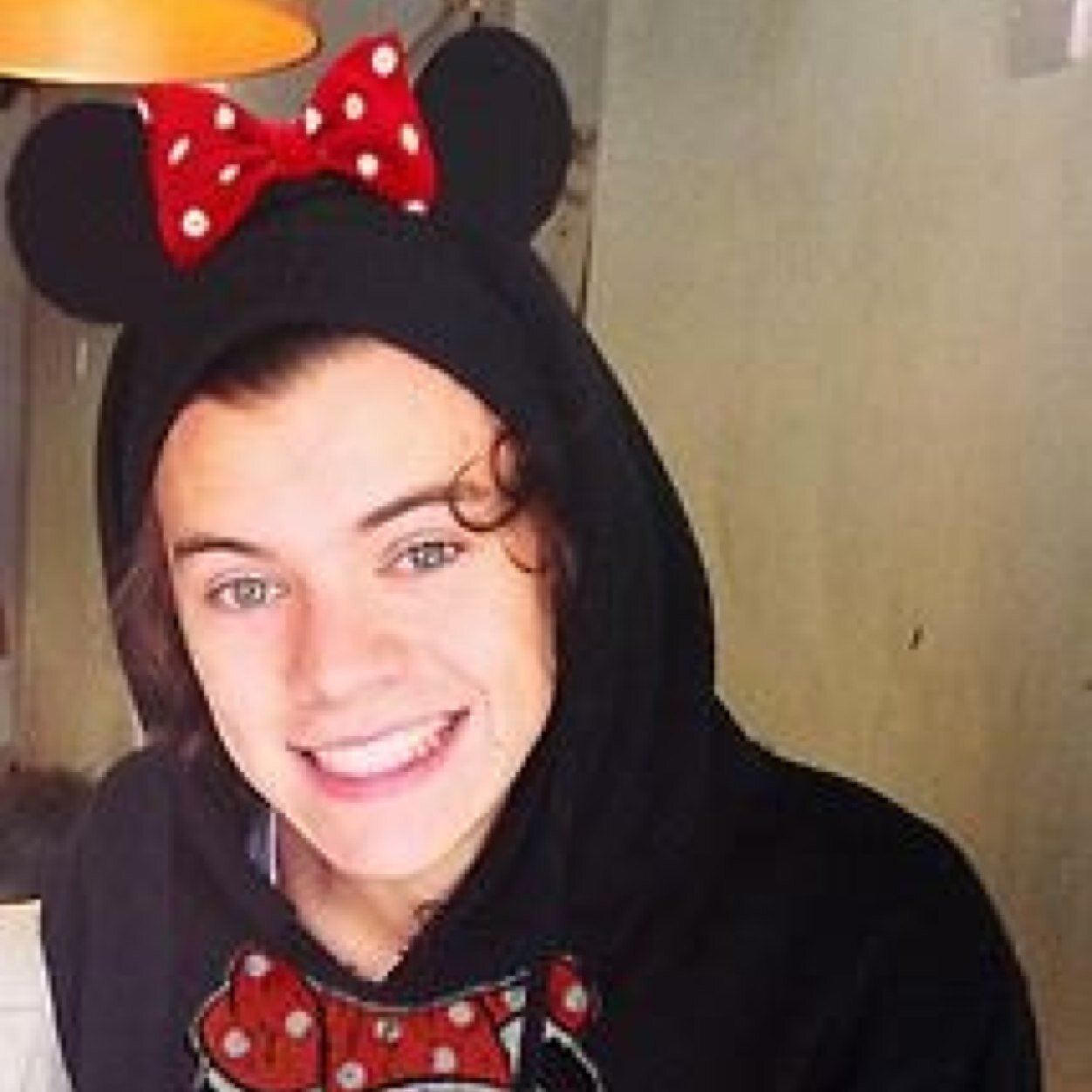 salguei a santa ceia pra ser louis girl